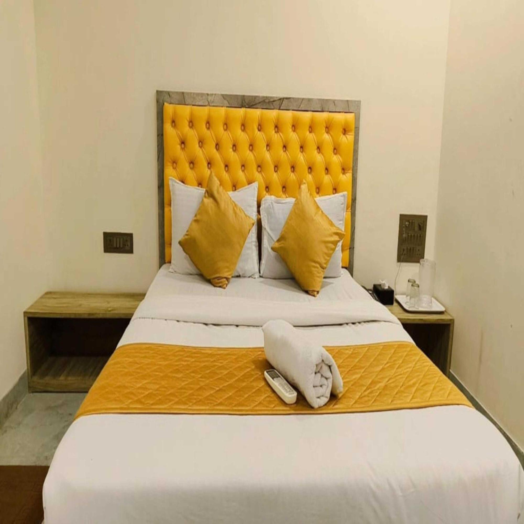 Hotel Pride Suites - Kurla West Mumbai Exterior foto